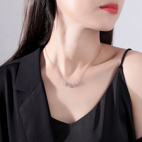 Clover Necklace | 18K Gold / Platinum Coated 925 Silver | Lucky Four Leaf Clover - Picture 7 of 8